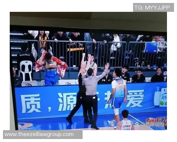 精彩赛事回顾：激情四射的赛场对决与难忘时刻全程回顾